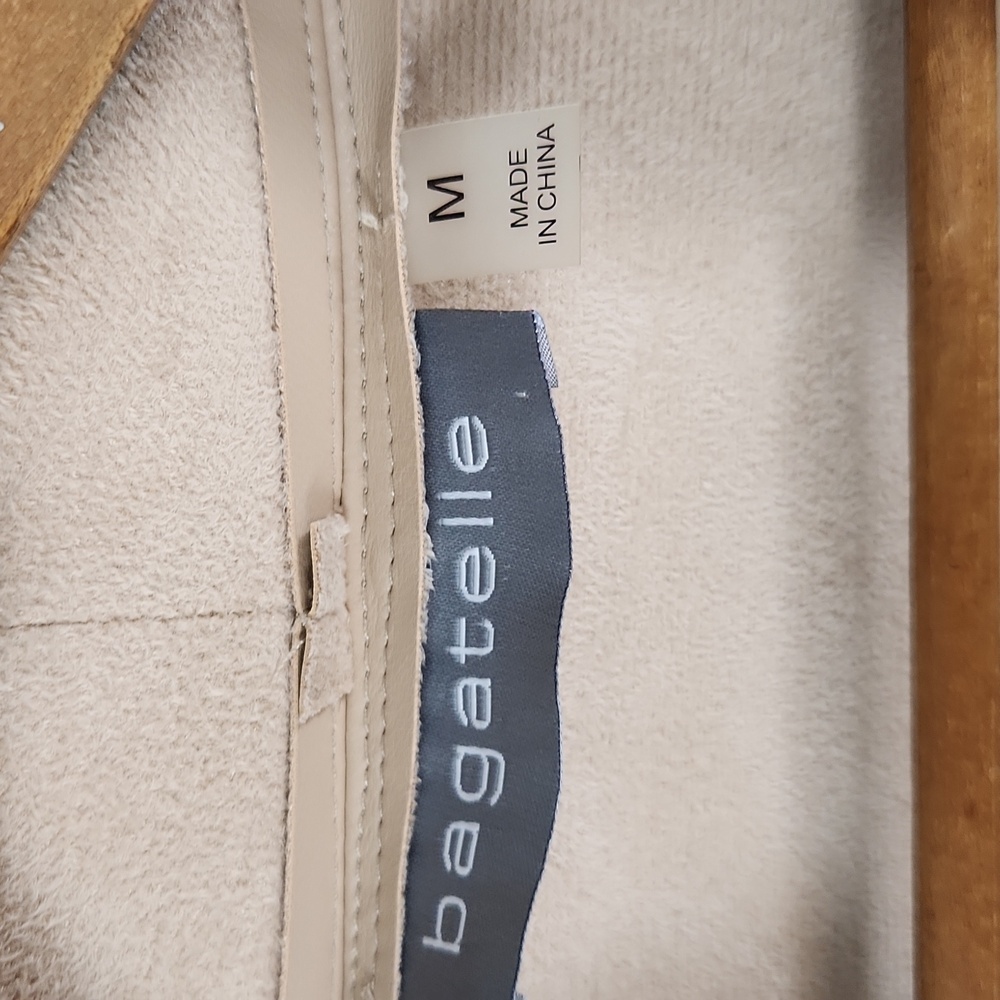 Bagatelle Faux Leather Drape Front Jacket – Chic Minimalist Layer - Picture 3 of 13